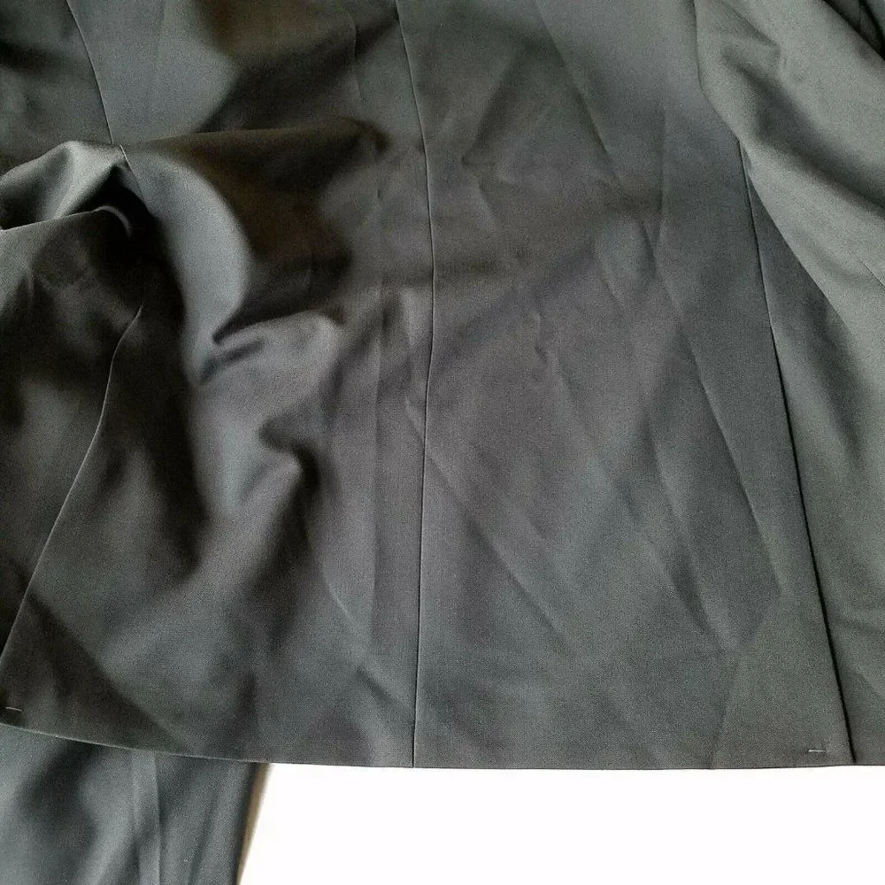 HAGGAR Slim Fit 2-Button Center Vent Sport C